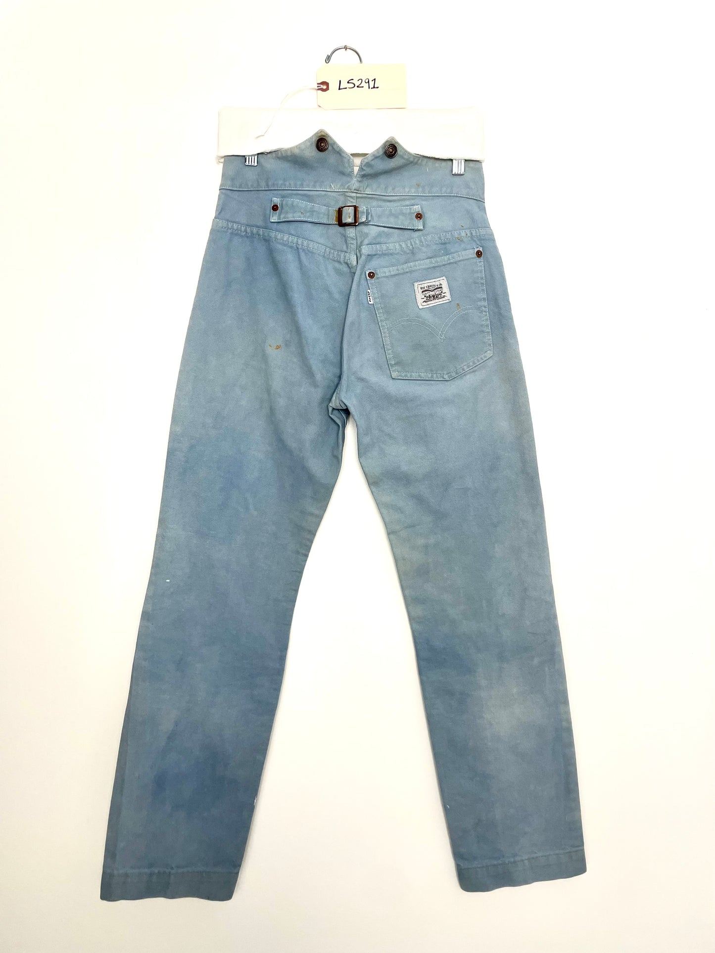 1980's fashion Levi's white tab LS291