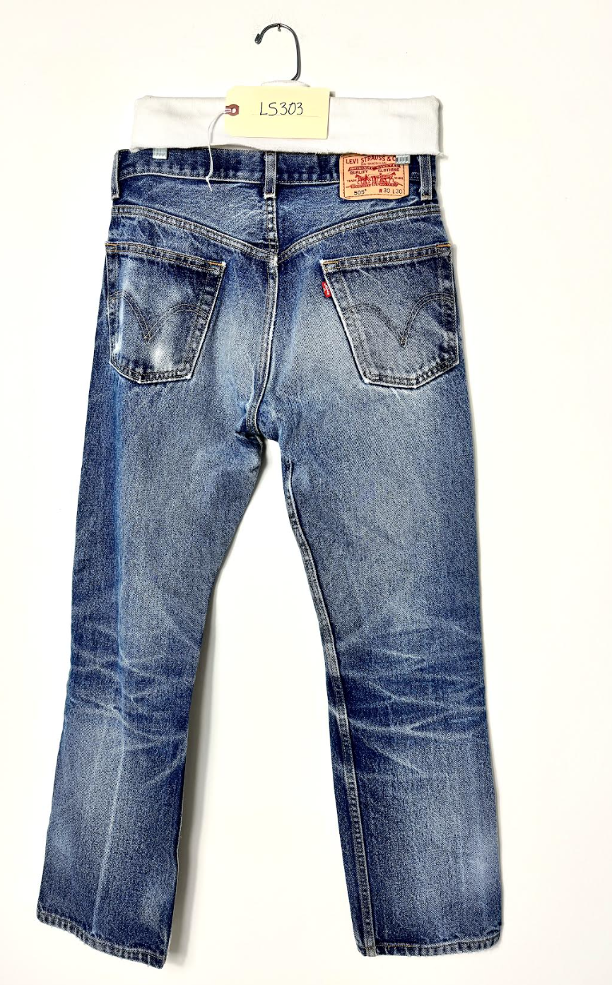 LS303 1980s Levi's Red Tab 501 Jean