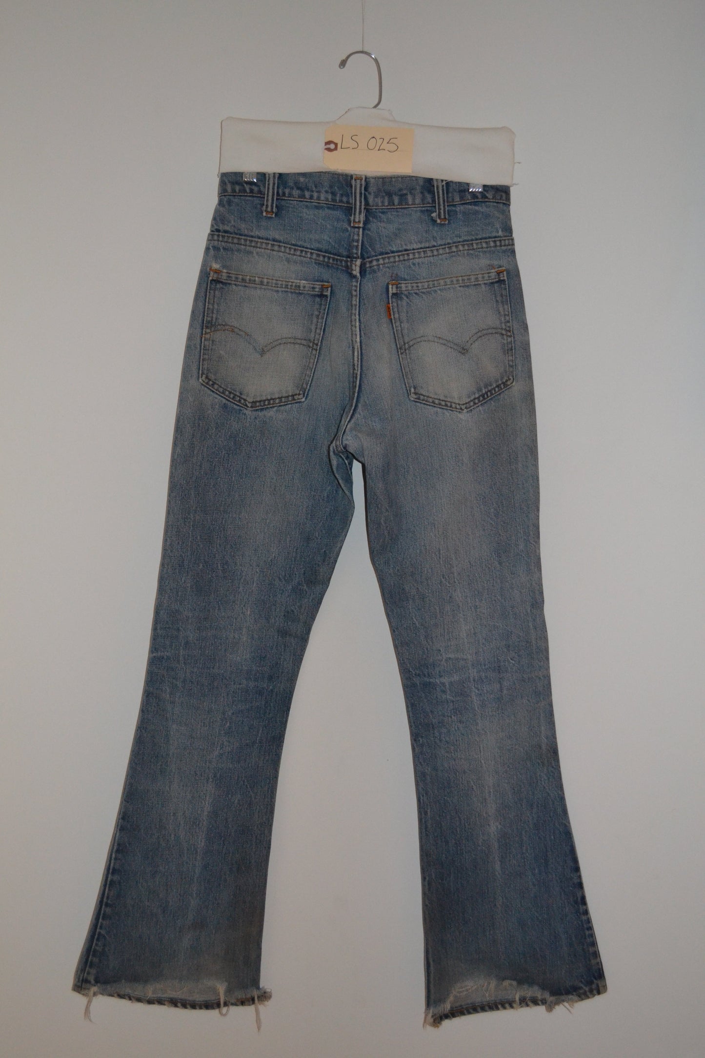 1970's Levi's Orange Tab Jean LS025