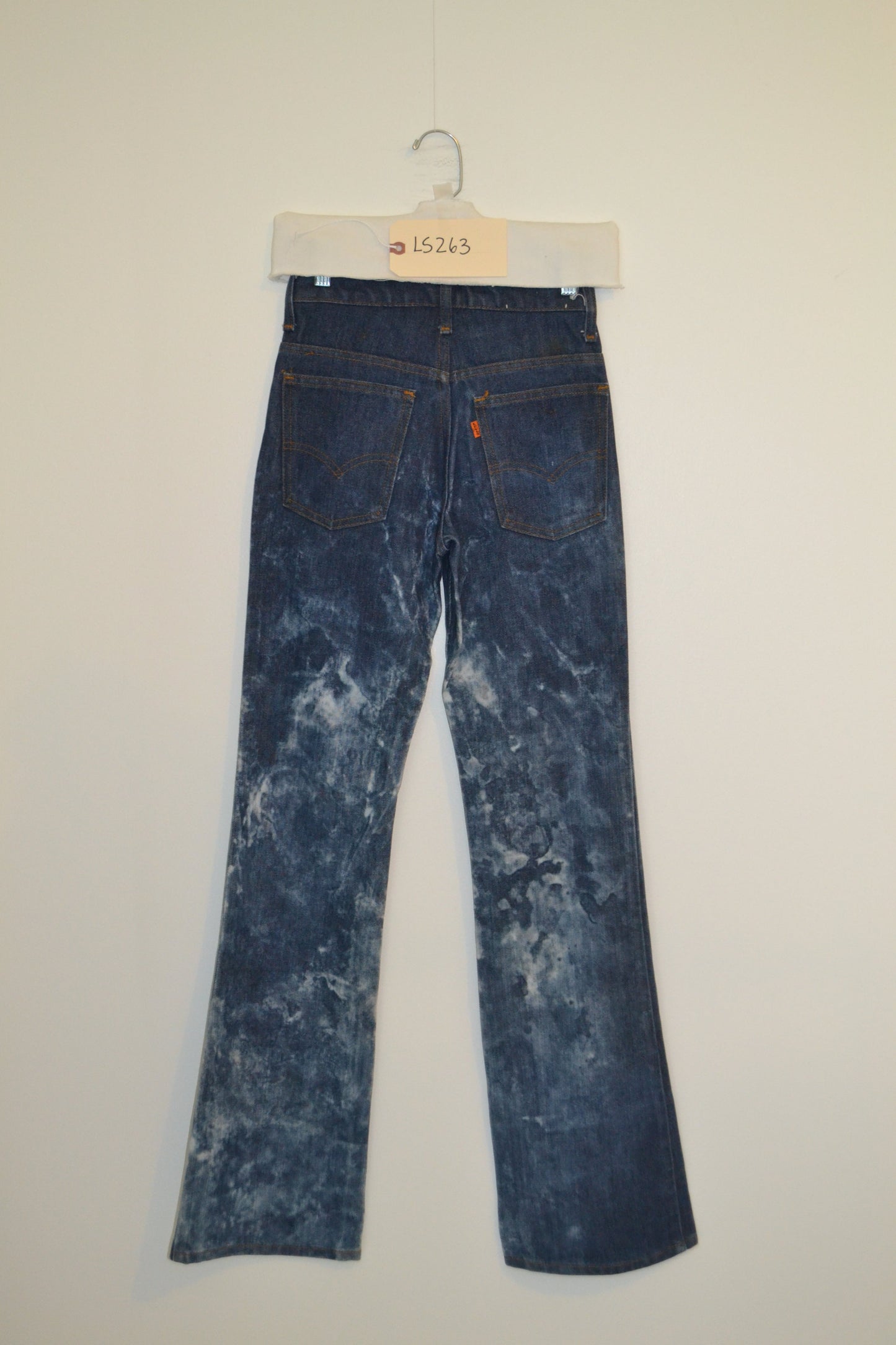 1980's Orange Tab Flare Jean LS263