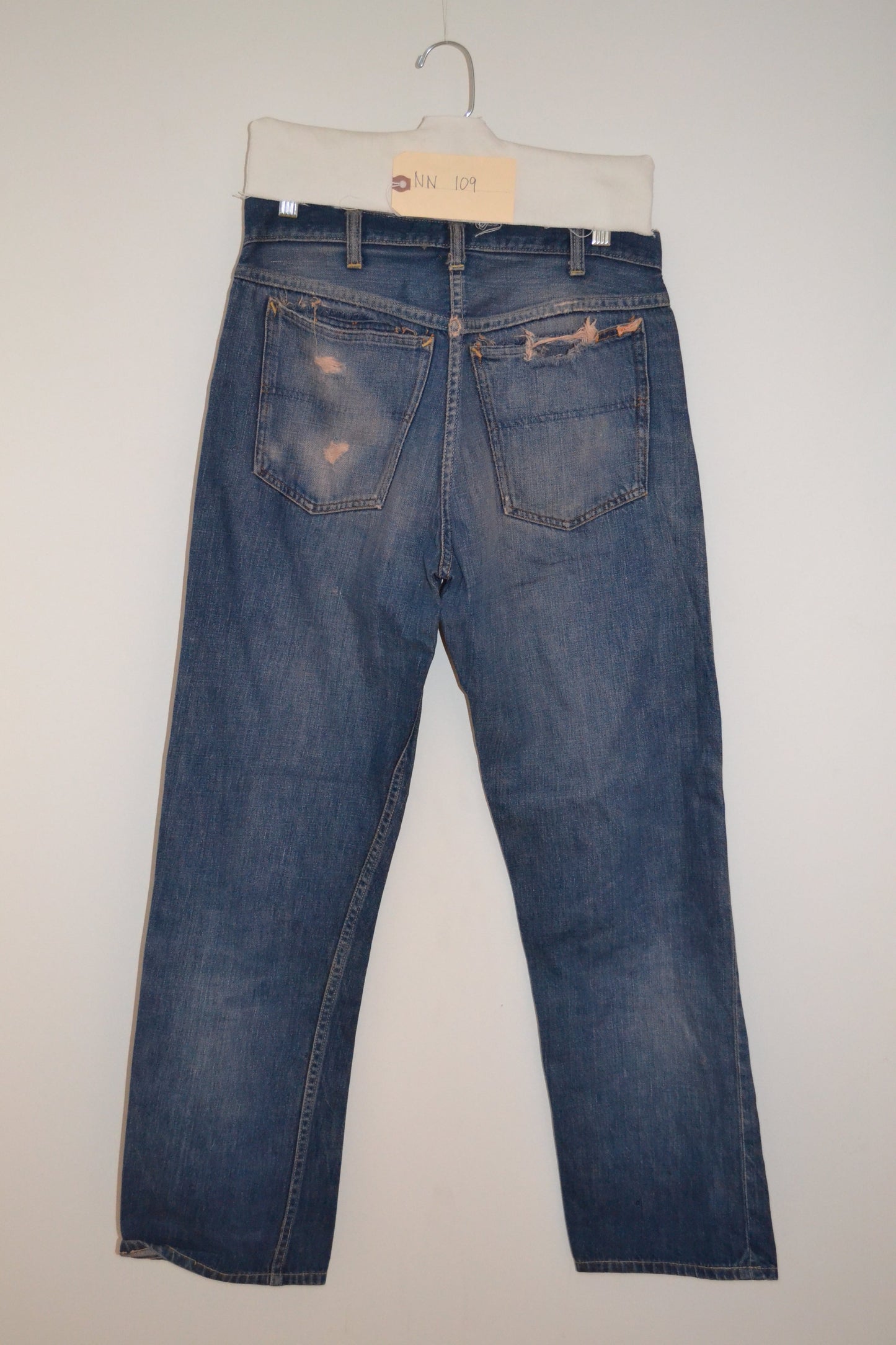1970's Bayly Jean NN109