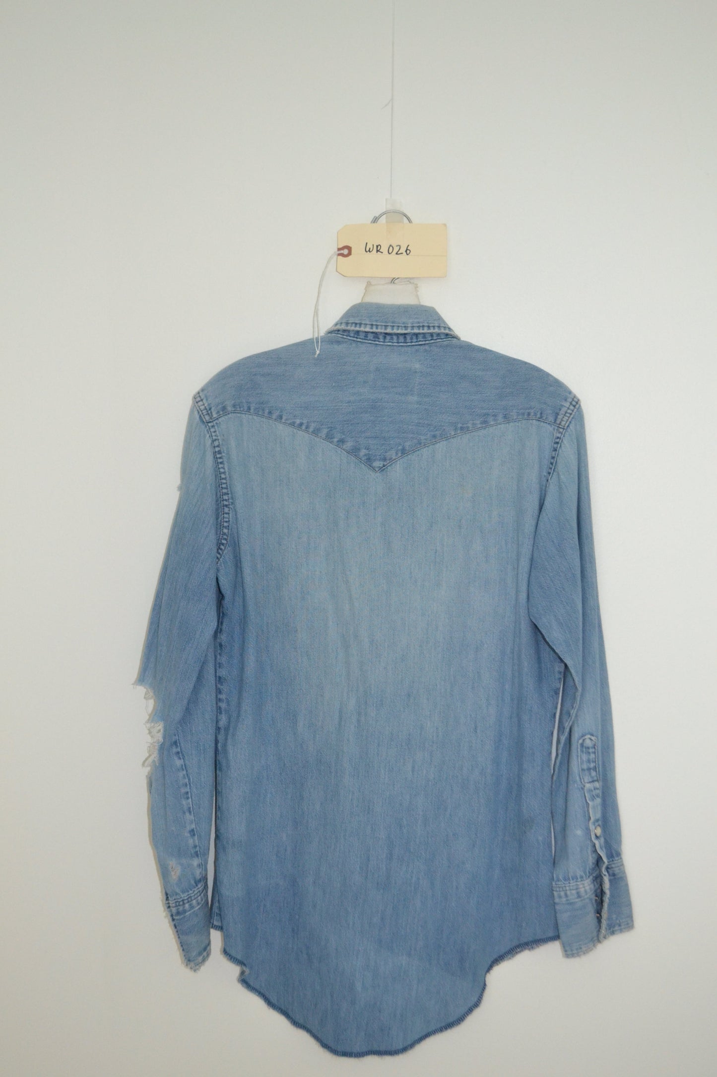 1960's Medium-Light Wash Wrangler Shirt WR026