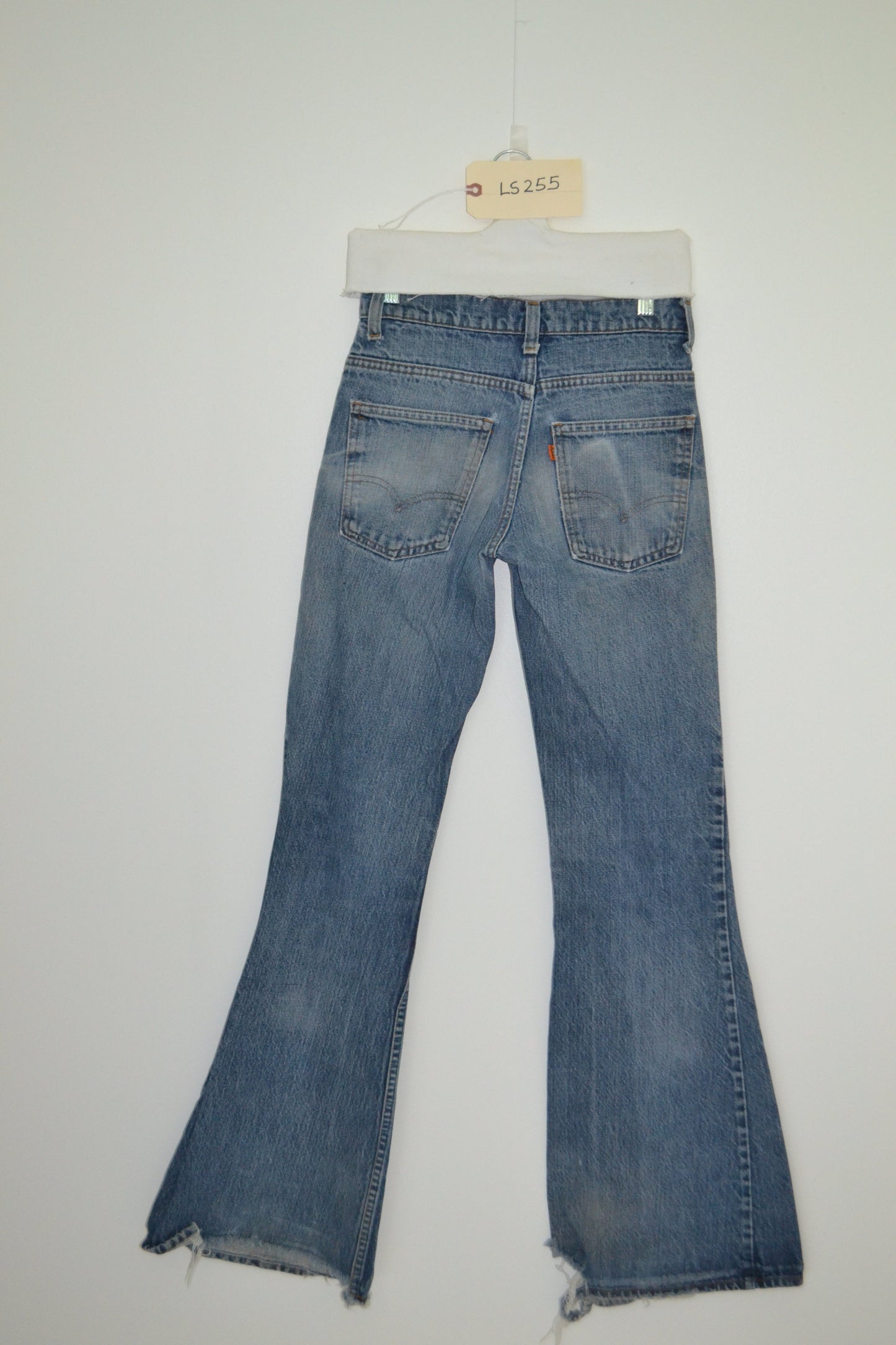 1970's Orange Tab Levi's Flare Jean LS255