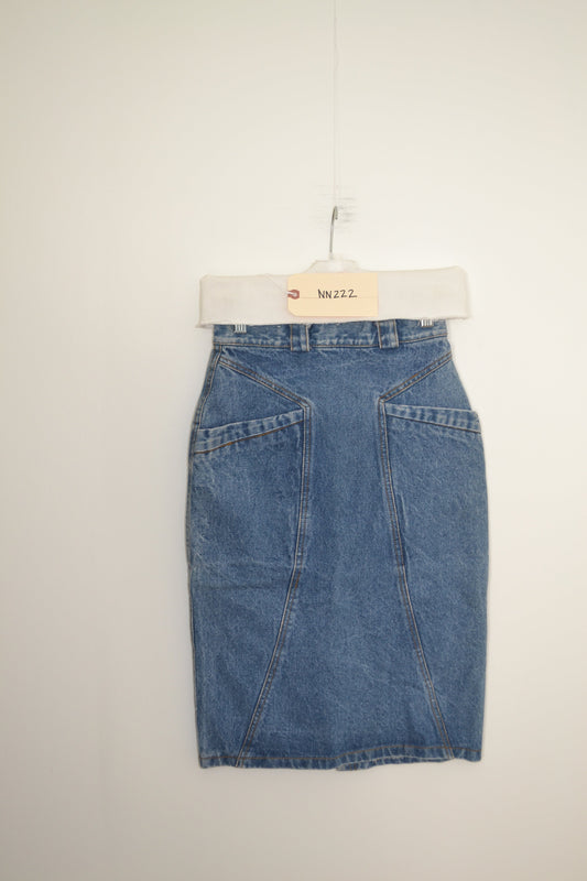1980's Jordache Fashion Skirt NN222