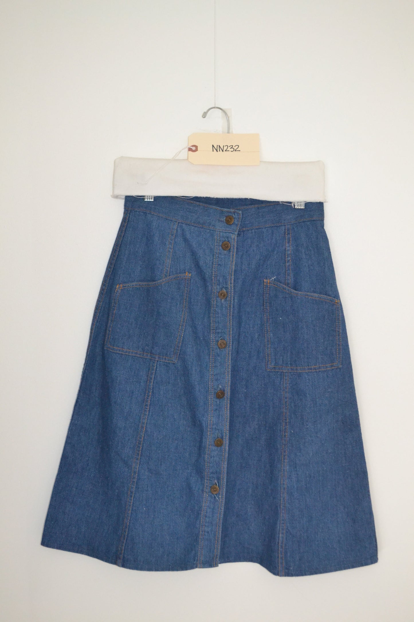 1980's Windsor Sport Fashion Denim Skirt NN232