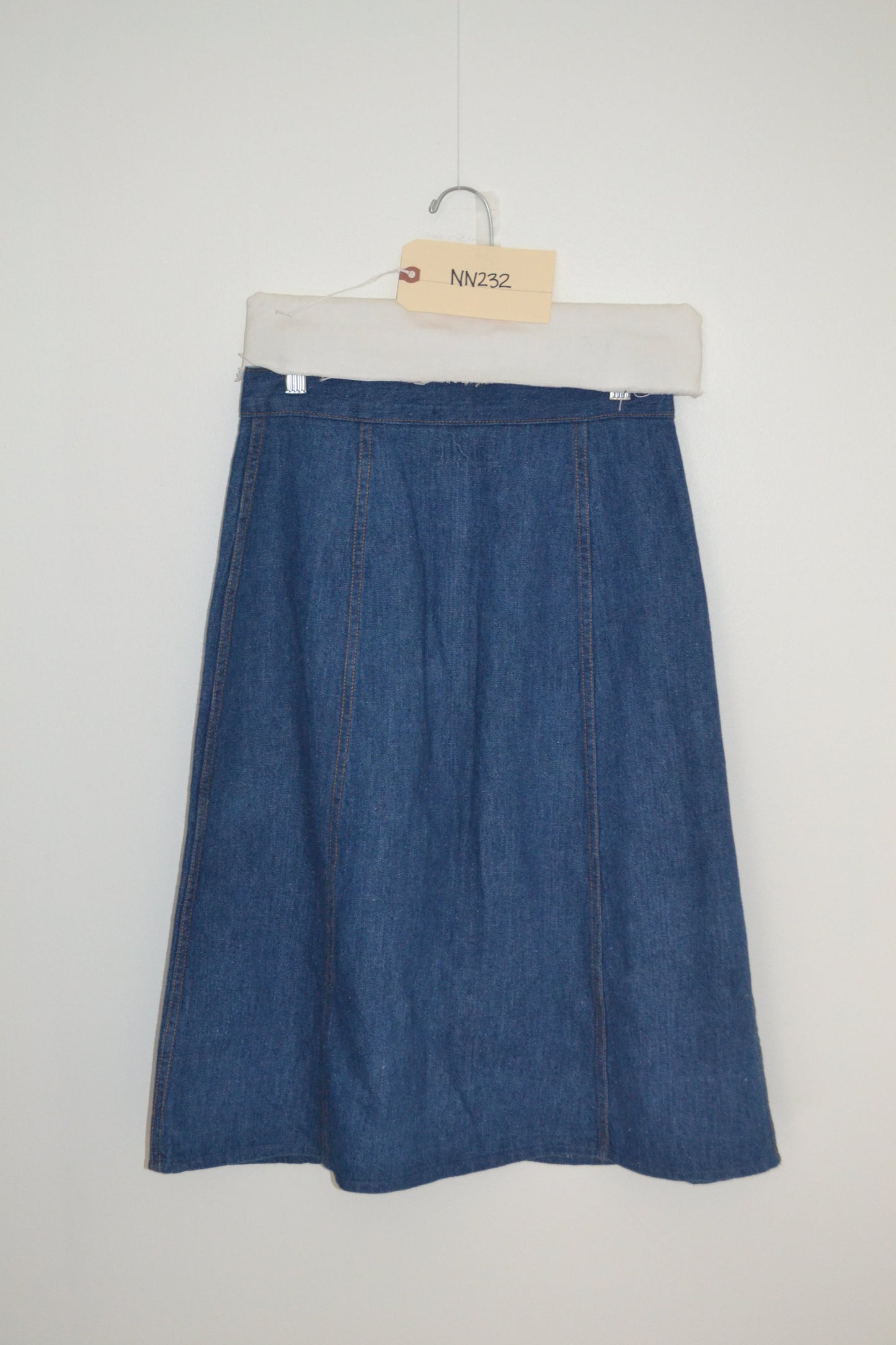 1980's Windsor Sport Fashion Denim Skirt NN232