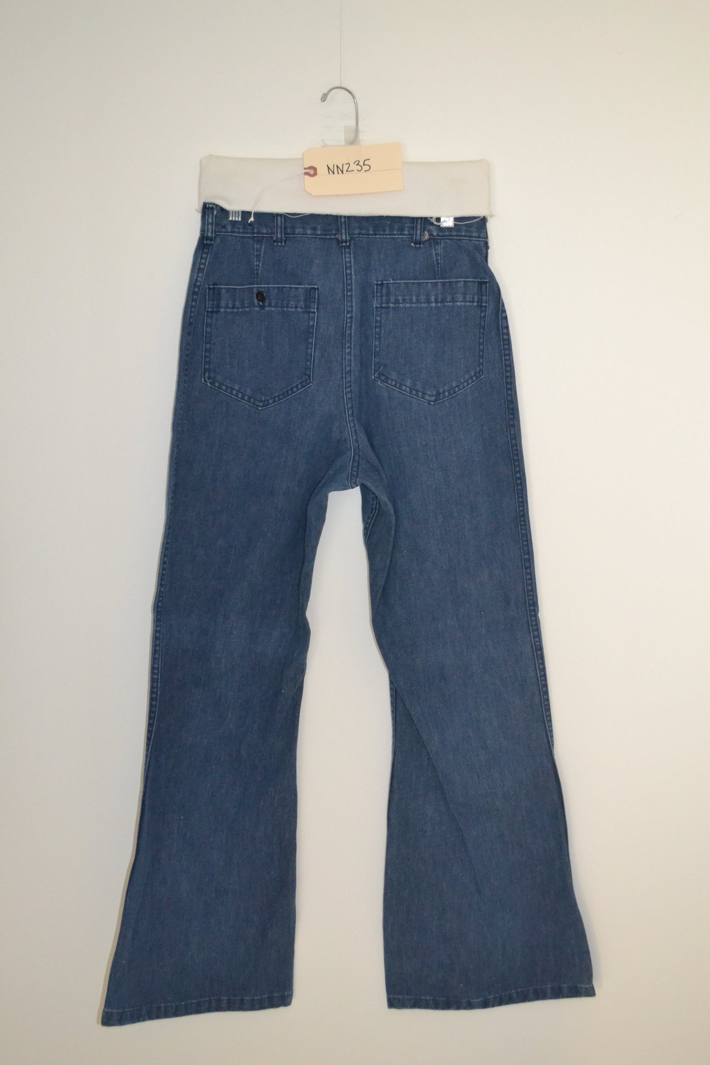 1970's Fashion Sailor Jean NN235